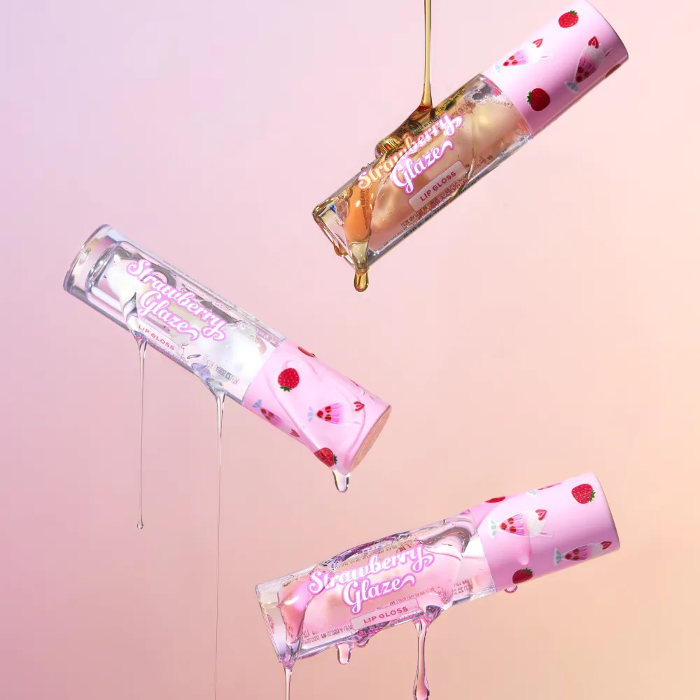 Revolution Beauty I Heart Revolution Strawberry Glaze Lip Gloss The Boys Are Waiting^ Lip Gloss