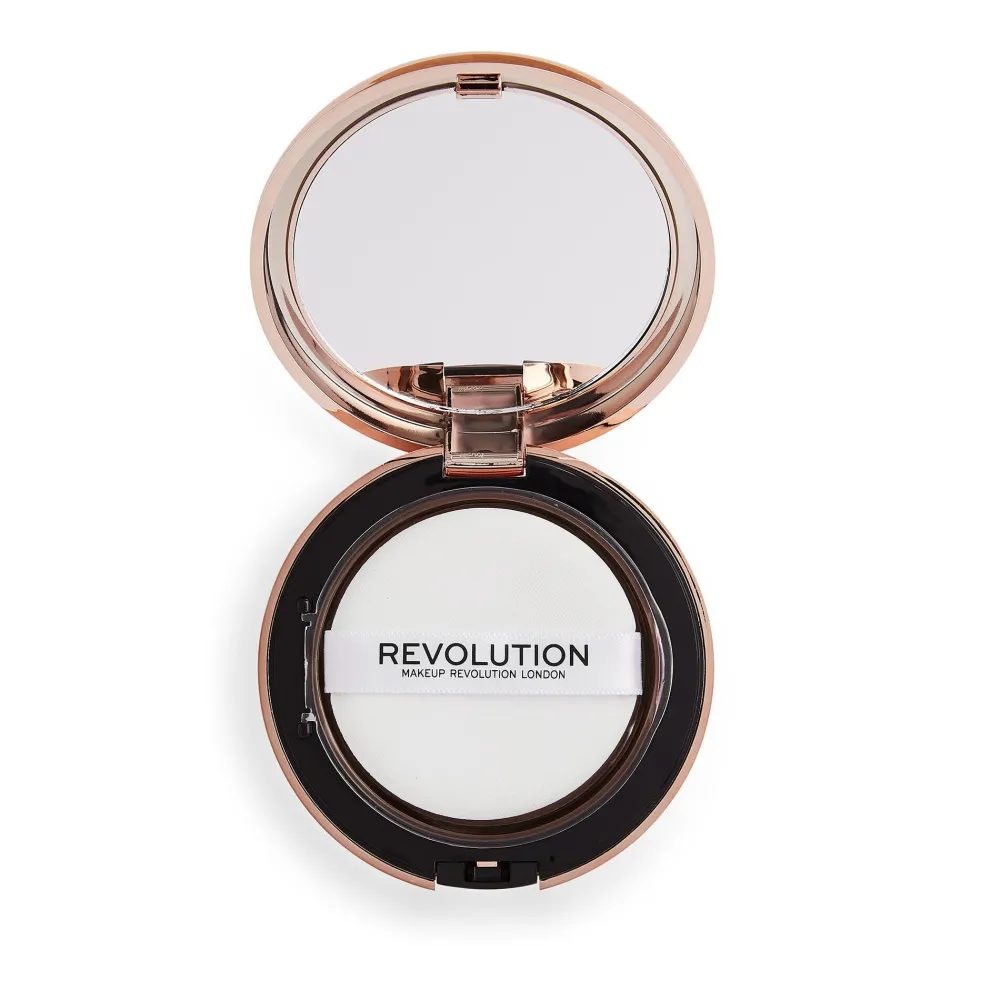 Revolution Beauty Makeup Revolution Conceal & Define Powder Foundation P18^ Foundation