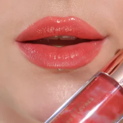 Revolution Beauty Makeup Revolution Festive Allure Ceramide Shimmer Lip Swirl Out Out Red^ Lip Gloss