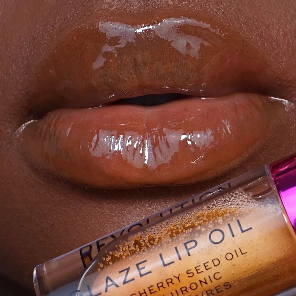 Revolution Beauty Makeup Revolution Glaze Lip Oil Getaway Terracotta^ Lip Oil
