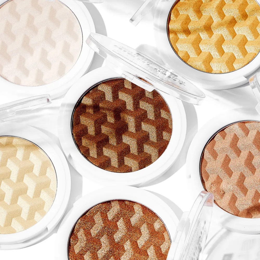 Revolution Beauty Relove by Revolution Super Highlighter Raspberry^ Highlighter