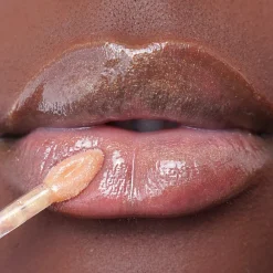 Revolution Beauty Revolution Pro Vegan Collagen Peptide High Shine Lip Gloss Chic^ Lip Gloss