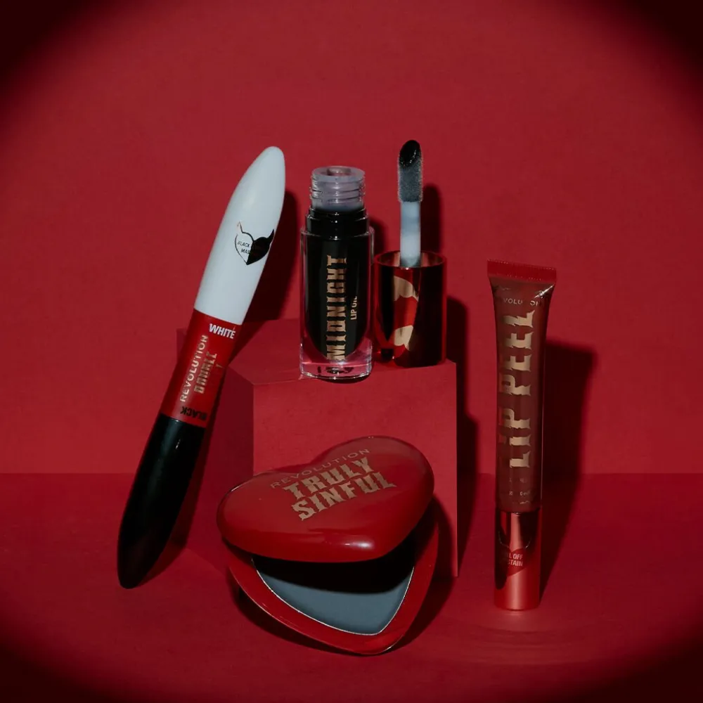 Revolution Beauty Revolution Truly Sinful Midnight Black Lip Glaze Oil^ Lip Oil