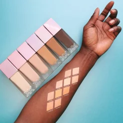 Revolution Beauty XX Revolution Glow Skin FauXXdation Foundation 27ml^ Foundation
